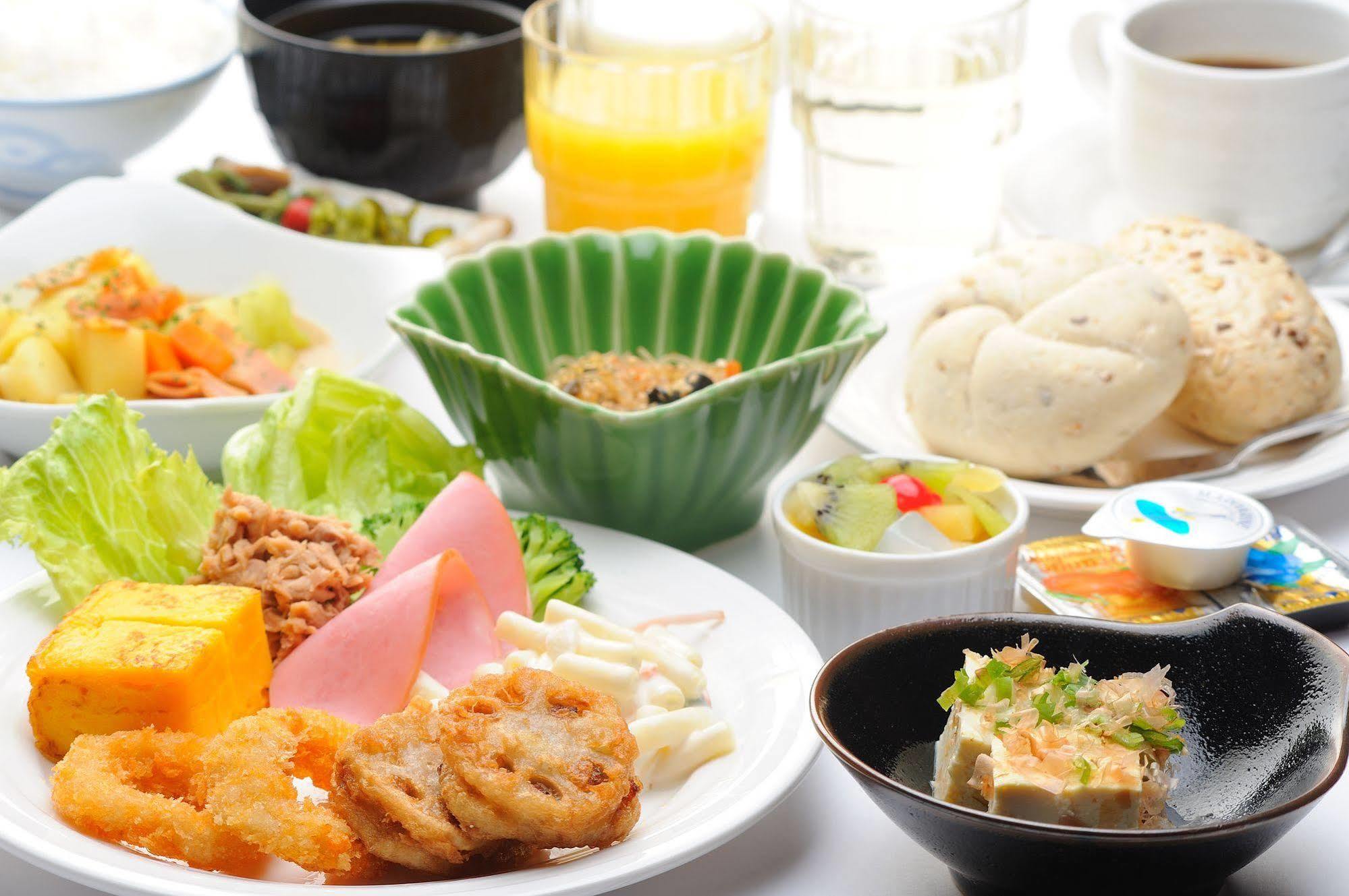 Hotel Route-Inn Yonezawa Ekihigashi Εξωτερικό φωτογραφία
